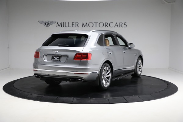 Used 2018 Bentley Bentayga W12 Signature Edition for sale Sold at Bugatti of Greenwich in Greenwich CT 06830 7