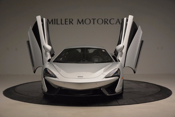 Used 2017 McLaren 570S for sale Sold at Bugatti of Greenwich in Greenwich CT 06830 13
