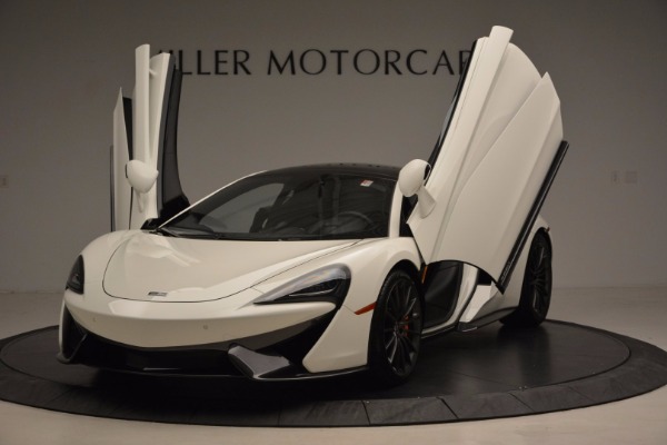 Used 2017 McLaren 570GT for sale Sold at Bugatti of Greenwich in Greenwich CT 06830 23