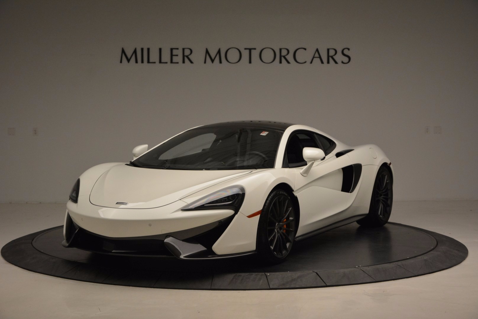 Used 2017 McLaren 570GT for sale Sold at Bugatti of Greenwich in Greenwich CT 06830 1