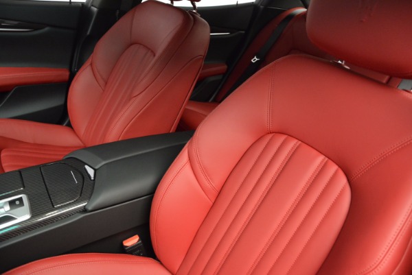 Used 2014 Maserati Ghibli S Q4 for sale Sold at Bugatti of Greenwich in Greenwich CT 06830 16