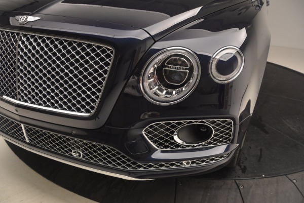 Used 2018 Bentley Bentayga W12 Signature for sale Sold at Bugatti of Greenwich in Greenwich CT 06830 15