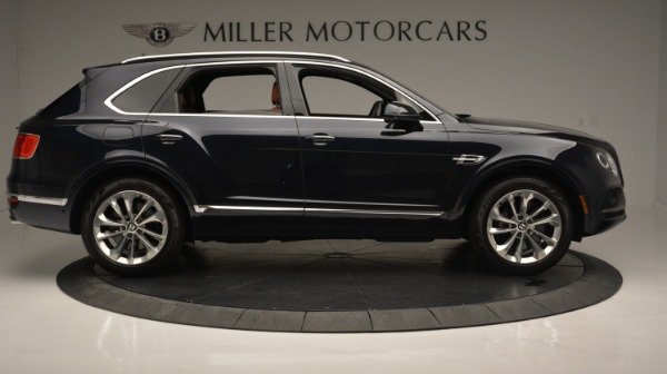 Used 2018 Bentley Bentayga W12 Signature for sale Sold at Bugatti of Greenwich in Greenwich CT 06830 9