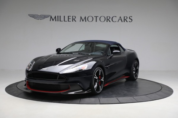 Used 2018 Aston Martin Vanquish S Volante for sale $259,900 at Bugatti of Greenwich in Greenwich CT 06830 13