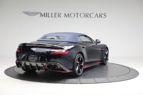 Used 2018 Aston Martin Vanquish S Volante for sale $259,900 at Bugatti of Greenwich in Greenwich CT 06830 16
