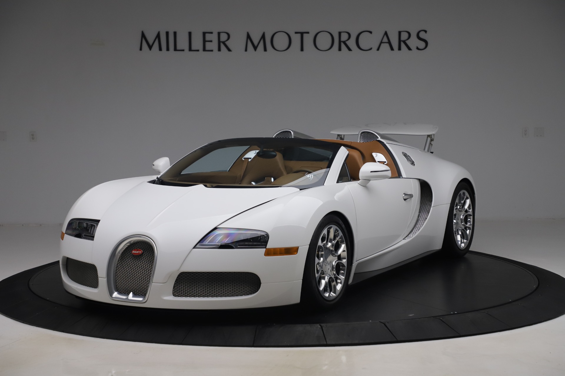 Used 2011 Bugatti Veyron 16.4 Grand Sport for sale Sold at Bugatti of Greenwich in Greenwich CT 06830 1