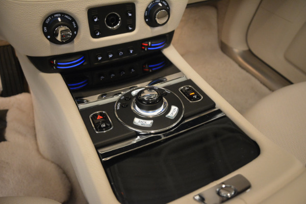 Used 2010 Rolls-Royce Ghost for sale Sold at Bugatti of Greenwich in Greenwich CT 06830 22