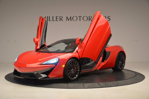 Used 2017 McLaren 570GT for sale Sold at Bugatti of Greenwich in Greenwich CT 06830 13