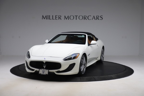 Used 2017 Maserati GranTurismo Convertible Sport for sale Sold at Bugatti of Greenwich in Greenwich CT 06830 13