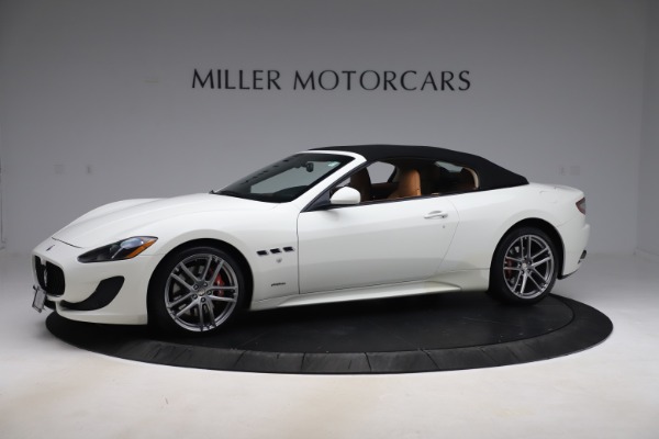 Used 2017 Maserati GranTurismo Convertible Sport for sale Sold at Bugatti of Greenwich in Greenwich CT 06830 14