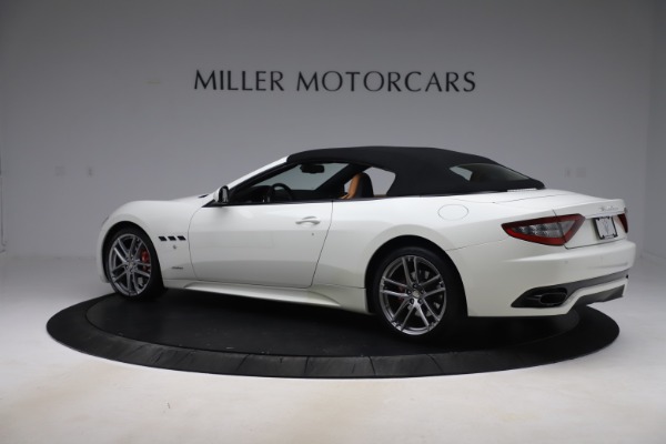 Used 2017 Maserati GranTurismo Convertible Sport for sale Sold at Bugatti of Greenwich in Greenwich CT 06830 16