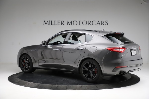 Used 2018 Maserati Levante SQ4 GranSport for sale Sold at Bugatti of Greenwich in Greenwich CT 06830 4