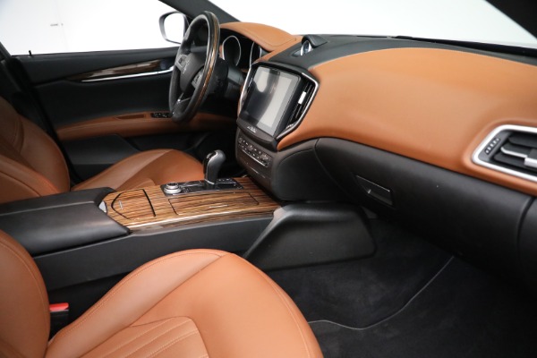 New 2018 Maserati Ghibli S Q4 GranLusso for sale Sold at Bugatti of Greenwich in Greenwich CT 06830 20