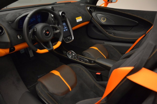 New 2018 McLaren 570S Spider for sale Sold at Bugatti of Greenwich in Greenwich CT 06830 25