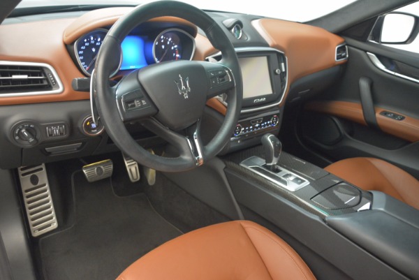 Used 2014 Maserati Ghibli S Q4 for sale Sold at Bugatti of Greenwich in Greenwich CT 06830 14