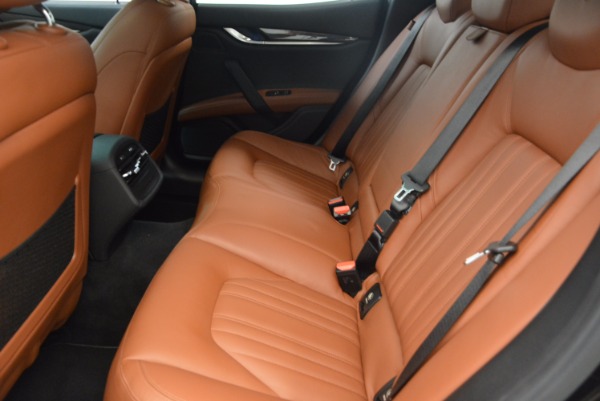 Used 2014 Maserati Ghibli S Q4 for sale Sold at Bugatti of Greenwich in Greenwich CT 06830 18