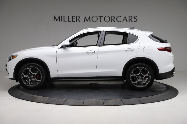 Used 2018 Alfa Romeo Stelvio Q4 for sale Sold at Bugatti of Greenwich in Greenwich CT 06830 3