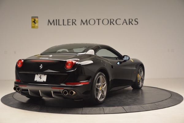 Used 2016 Ferrari California T for sale Sold at Bugatti of Greenwich in Greenwich CT 06830 19