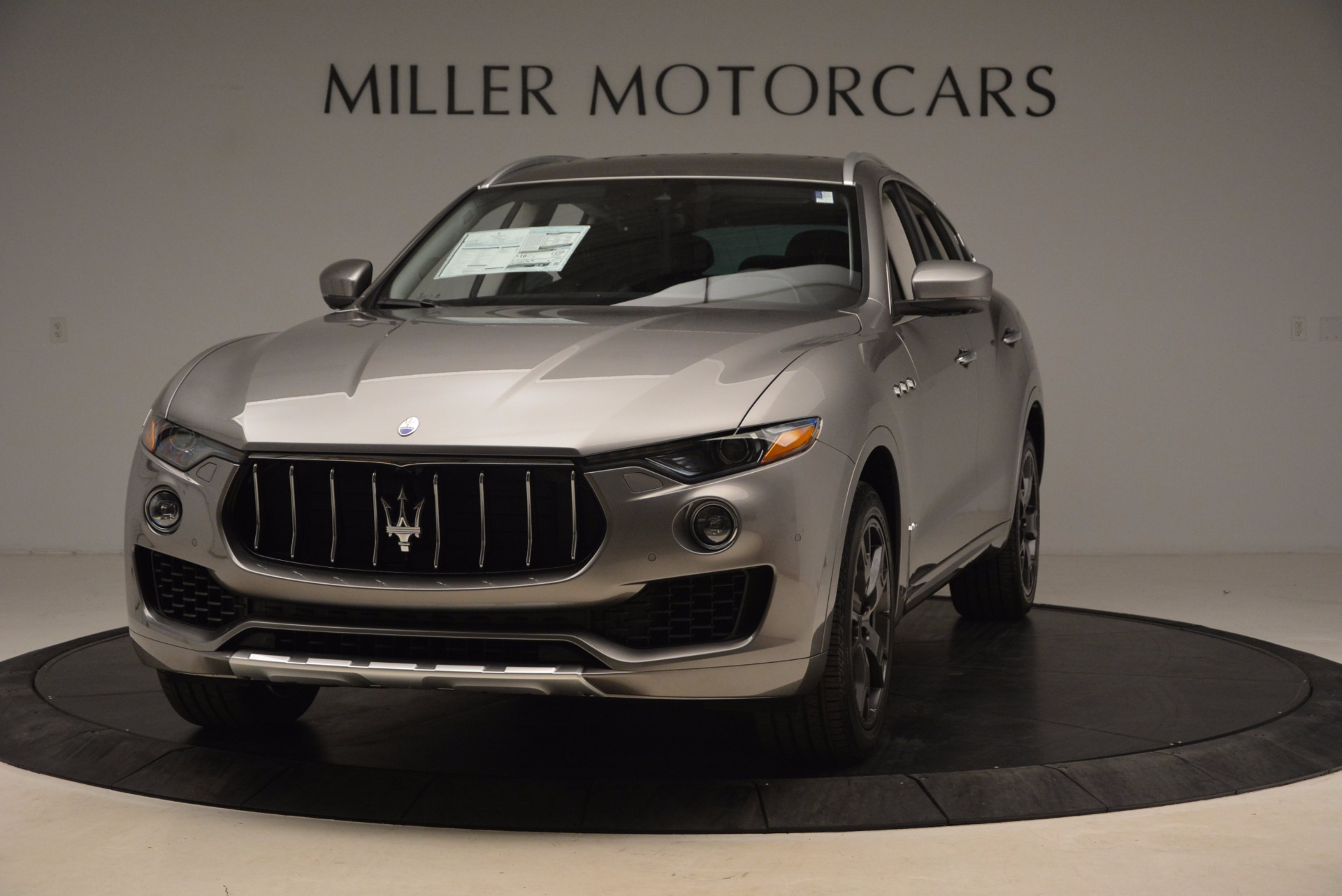 New 2018 Maserati Levante Q4 GranLusso for sale Sold at Bugatti of Greenwich in Greenwich CT 06830 1