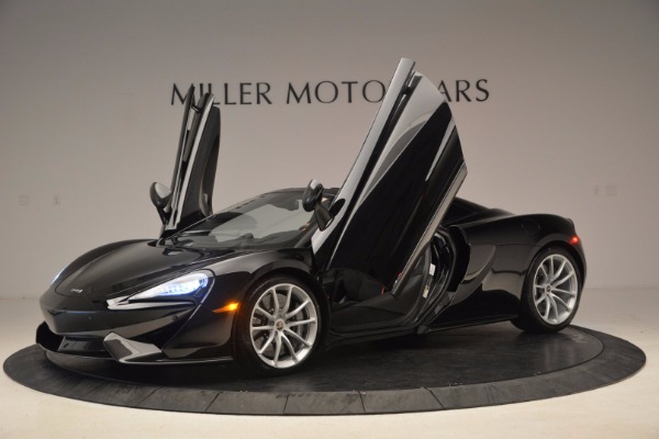 Used 2018 McLaren 570S Spider for sale Sold at Bugatti of Greenwich in Greenwich CT 06830 22