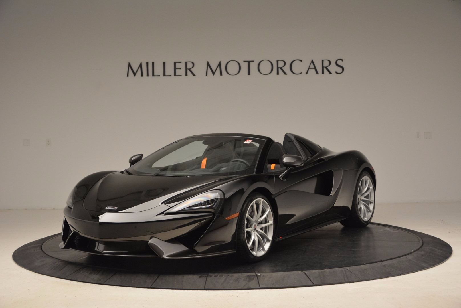 Used 2018 McLaren 570S Spider for sale Sold at Bugatti of Greenwich in Greenwich CT 06830 1