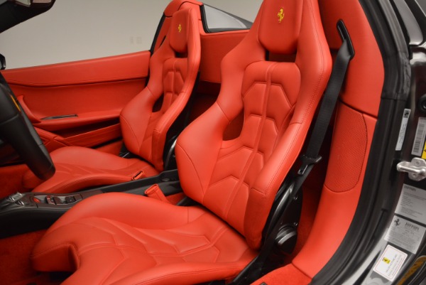 Used 2014 Ferrari 458 Spider for sale Sold at Bugatti of Greenwich in Greenwich CT 06830 27