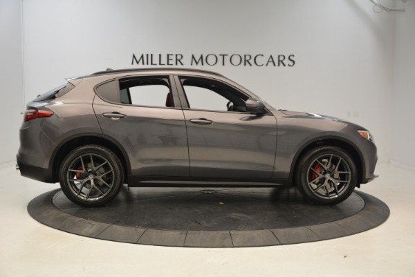 New 2018 Alfa Romeo Stelvio Ti Sport Q4 for sale Sold at Bugatti of Greenwich in Greenwich CT 06830 9