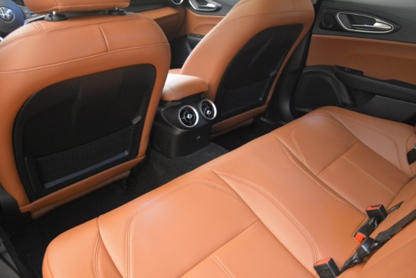 New 2018 Alfa Romeo Giulia Q4 for sale Sold at Bugatti of Greenwich in Greenwich CT 06830 24