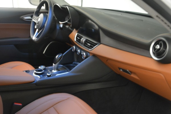 New 2018 Alfa Romeo Giulia Ti Lusso Q4 for sale Sold at Bugatti of Greenwich in Greenwich CT 06830 23