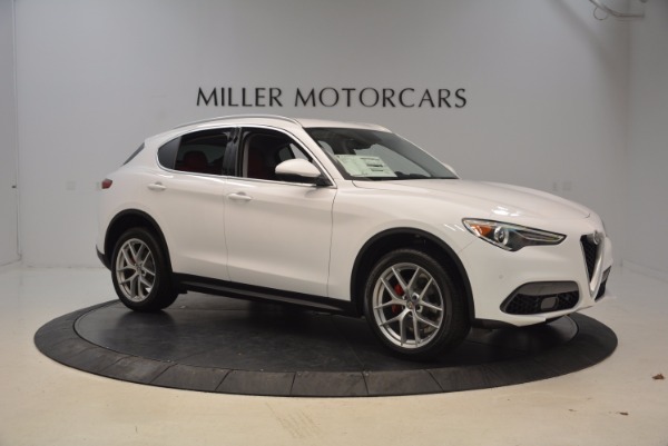 New 2018 Alfa Romeo Stelvio Ti Sport Q4 for sale Sold at Bugatti of Greenwich in Greenwich CT 06830 10