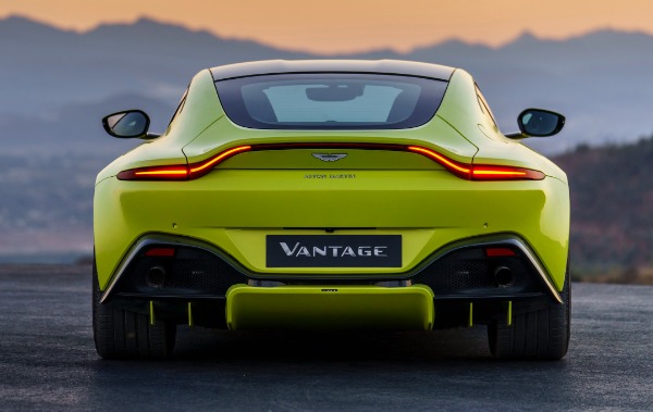 New 2019 Aston Martin Vantage for sale Sold at Bugatti of Greenwich in Greenwich CT 06830 3