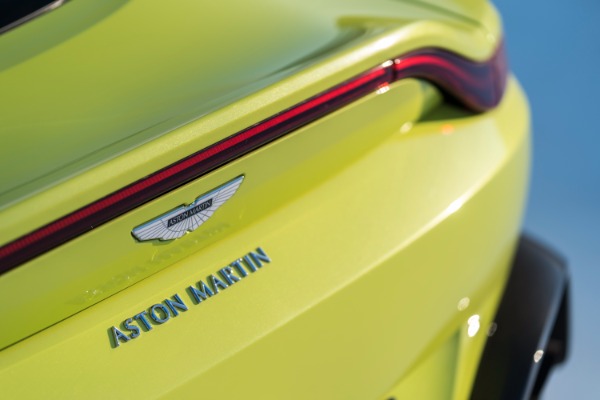 New 2019 Aston Martin Vantage for sale Sold at Bugatti of Greenwich in Greenwich CT 06830 5