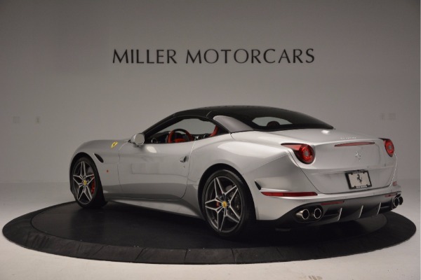 Used 2015 Ferrari California T for sale Sold at Bugatti of Greenwich in Greenwich CT 06830 17