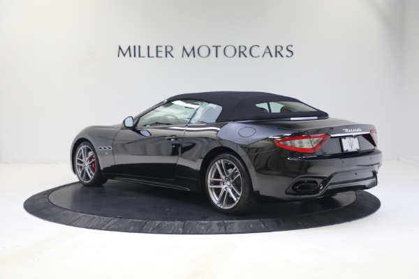 Used 2018 Maserati GranTurismo Sport Convertible for sale Sold at Bugatti of Greenwich in Greenwich CT 06830 15