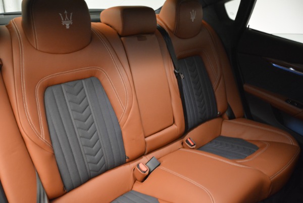 New 2018 Maserati Quattroporte S Q4 GranLusso for sale Sold at Bugatti of Greenwich in Greenwich CT 06830 25