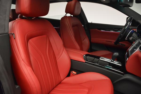 New 2016 Maserati Quattroporte S Q4 ******* DEALERS DEMO for sale Sold at Bugatti of Greenwich in Greenwich CT 06830 23