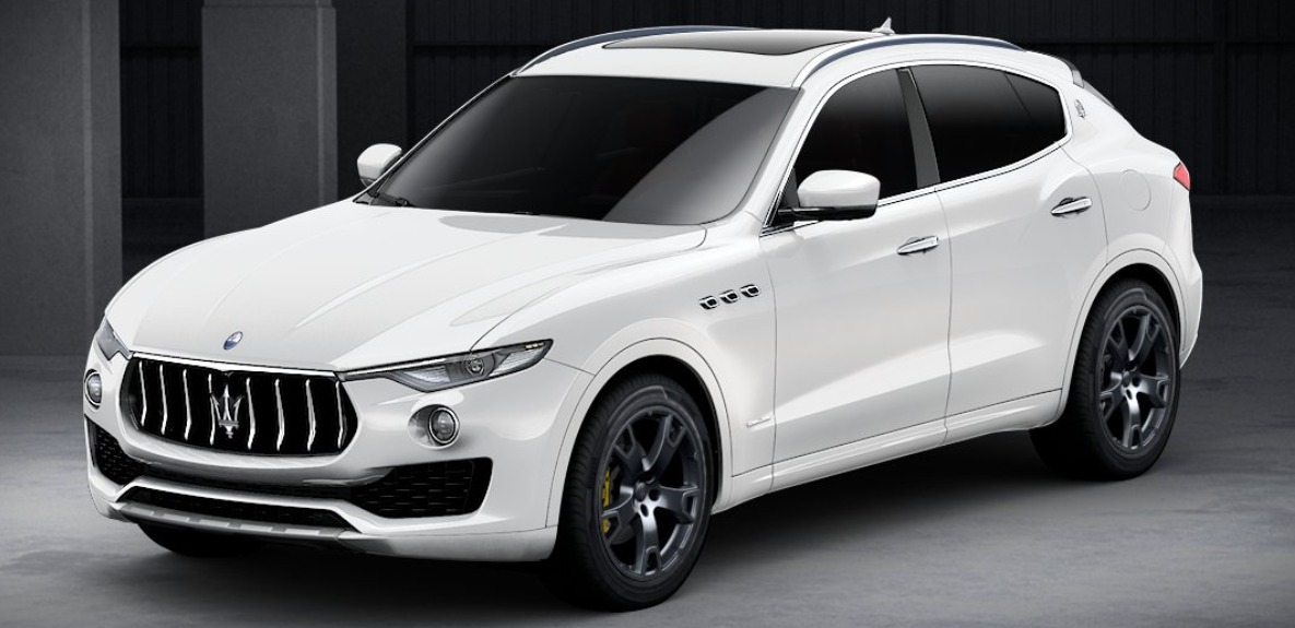 New 2018 Maserati Levante Q4 GranLusso for sale Sold at Bugatti of Greenwich in Greenwich CT 06830 1