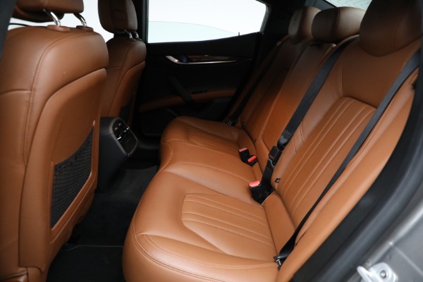 New 2018 Maserati Ghibli S Q4 for sale Sold at Bugatti of Greenwich in Greenwich CT 06830 17