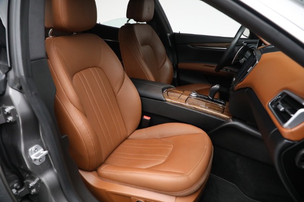 New 2018 Maserati Ghibli S Q4 for sale Sold at Bugatti of Greenwich in Greenwich CT 06830 21