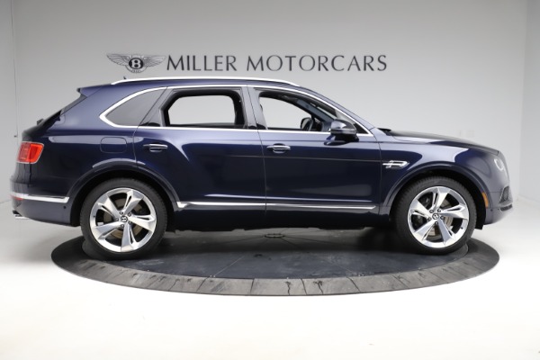 Used 2018 Bentley Bentayga W12 Signature for sale Sold at Bugatti of Greenwich in Greenwich CT 06830 10