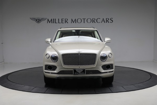 Used 2018 Bentley Bentayga Signature Edition for sale Sold at Bugatti of Greenwich in Greenwich CT 06830 12