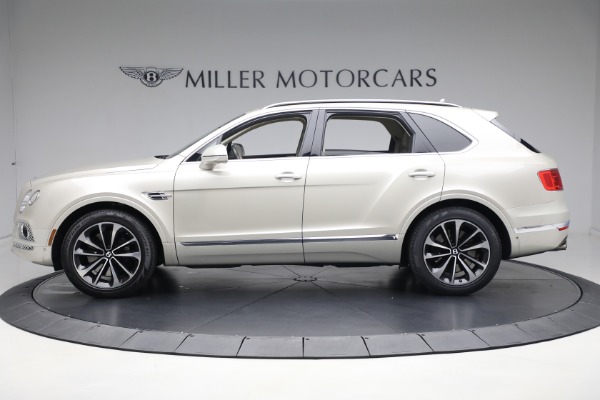 Used 2018 Bentley Bentayga Signature Edition for sale Sold at Bugatti of Greenwich in Greenwich CT 06830 3