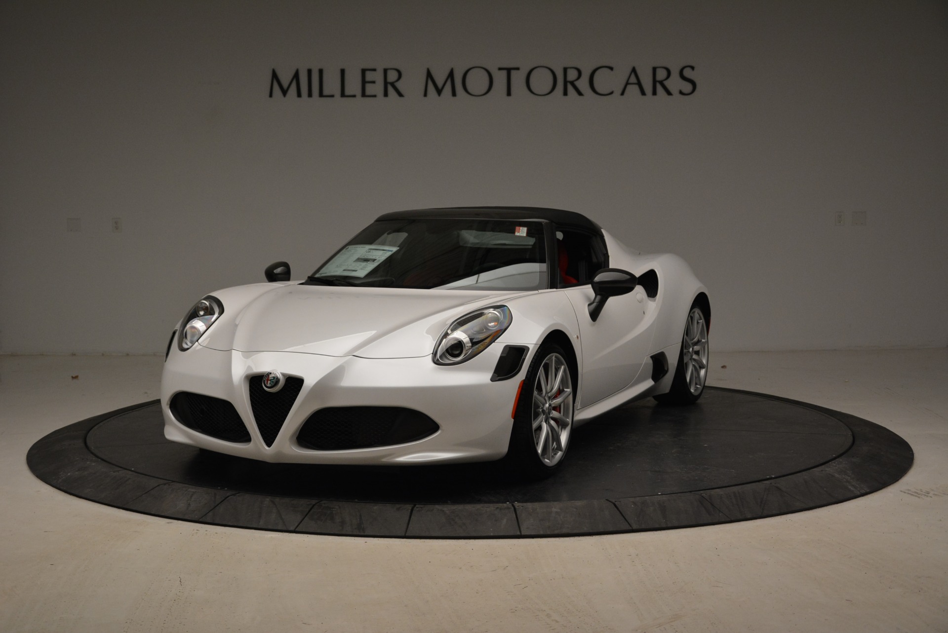 Used 2018 Alfa Romeo 4C Spider for sale Sold at Bugatti of Greenwich in Greenwich CT 06830 1