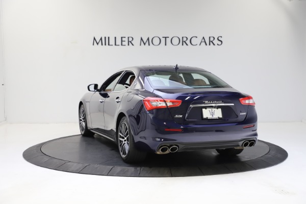 Used 2018 Maserati Ghibli S Q4 for sale Sold at Bugatti of Greenwich in Greenwich CT 06830 5