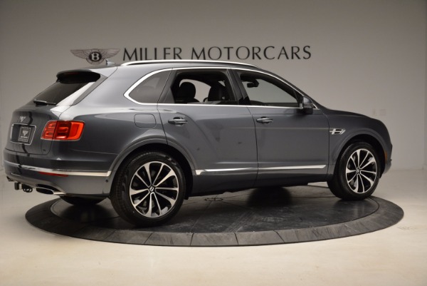 Used 2018 Bentley Bentayga W12 Signature for sale Sold at Bugatti of Greenwich in Greenwich CT 06830 8