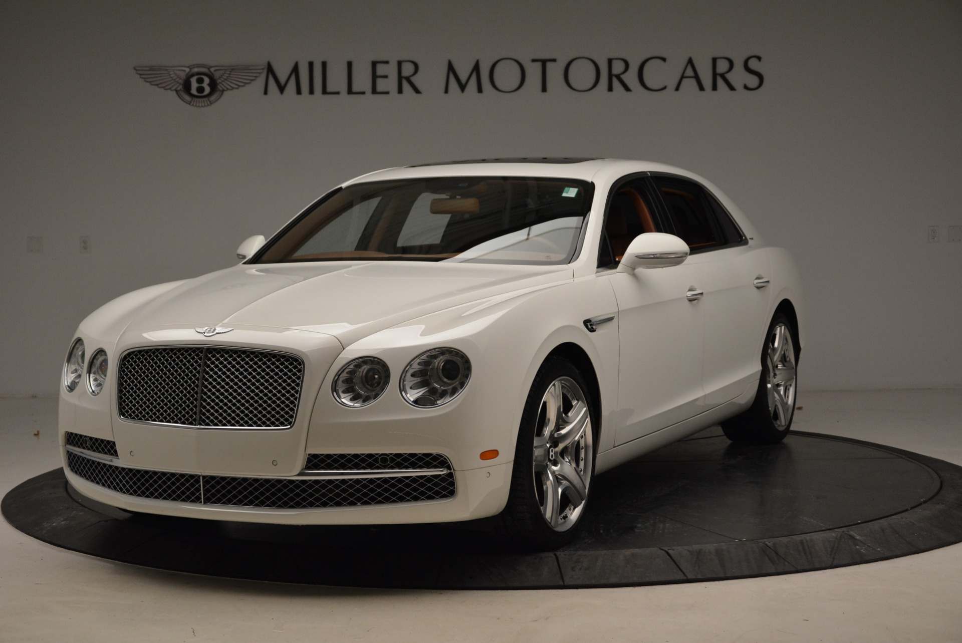 Used 2014 Bentley Flying Spur W12 for sale Sold at Bugatti of Greenwich in Greenwich CT 06830 1