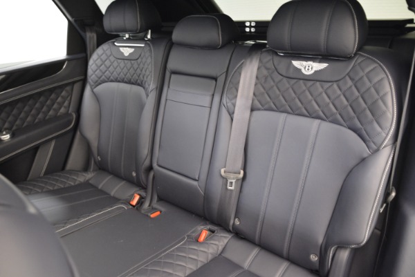 Used 2017 Bentley Bentayga W12 for sale Sold at Bugatti of Greenwich in Greenwich CT 06830 27