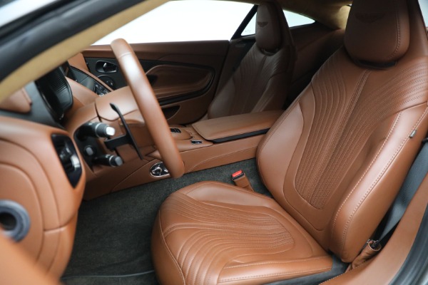 Used 2018 Aston Martin DB11 V12 for sale $127,900 at Bugatti of Greenwich in Greenwich CT 06830 15