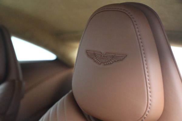 Used 2018 Aston Martin DB11 V12 for sale $127,900 at Bugatti of Greenwich in Greenwich CT 06830 16