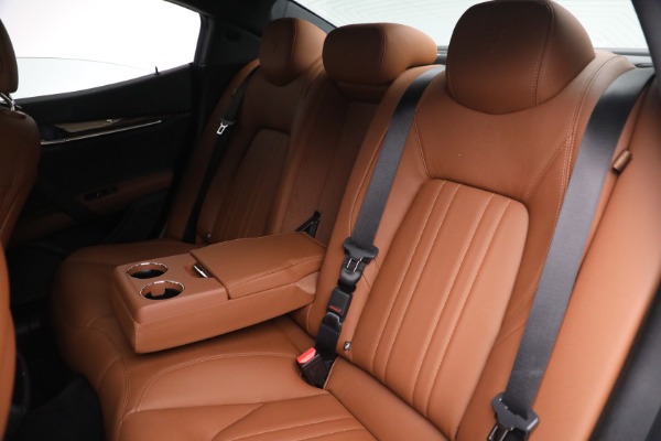 New 2018 Maserati Ghibli S Q4 for sale Sold at Bugatti of Greenwich in Greenwich CT 06830 23